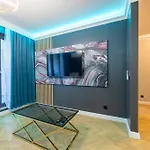 Apartment Golden Park 4*