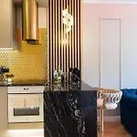 Apartment Golden Park 4*