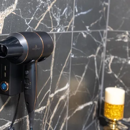 Golden Park Appartamento 4*