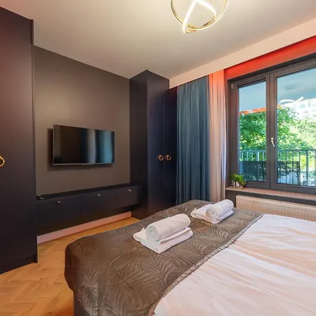 Apartament Golden Park