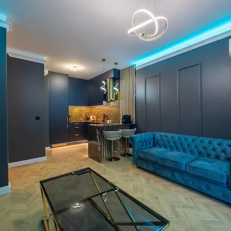 Appartamento Golden Park 4*