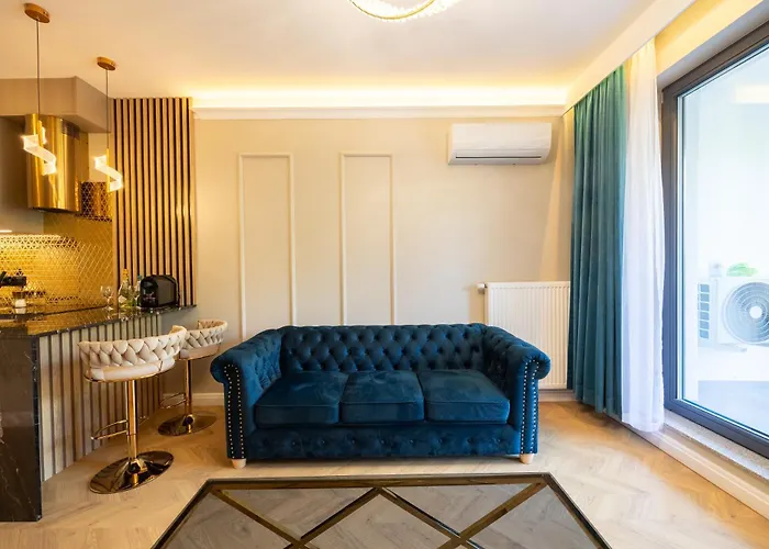 Daire Golden Park 4*